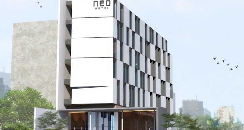 Neo Hotel Tendean Jakarta By Aston Екстериор снимка